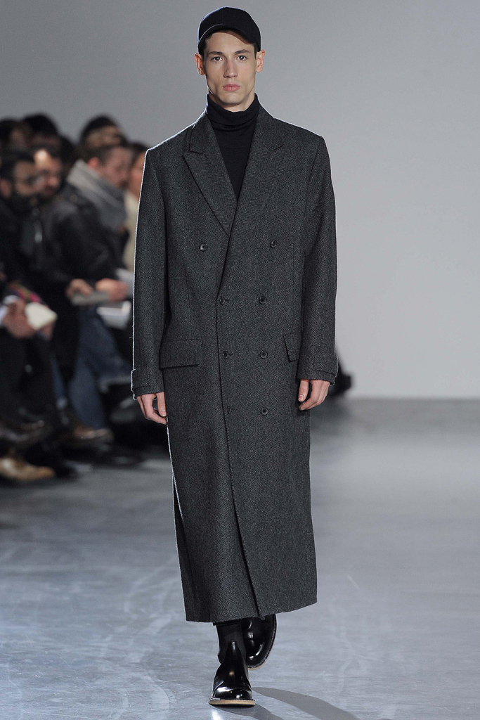 Acne 2011 ﶬbDƬ
