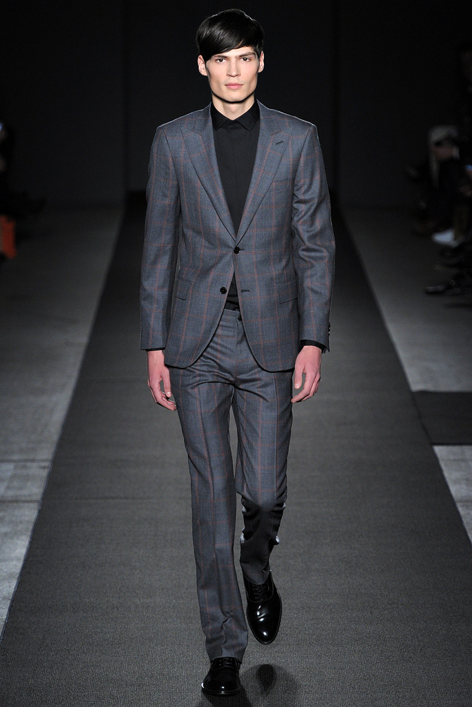 Simon Spurr 2011 ﶬbDƬ