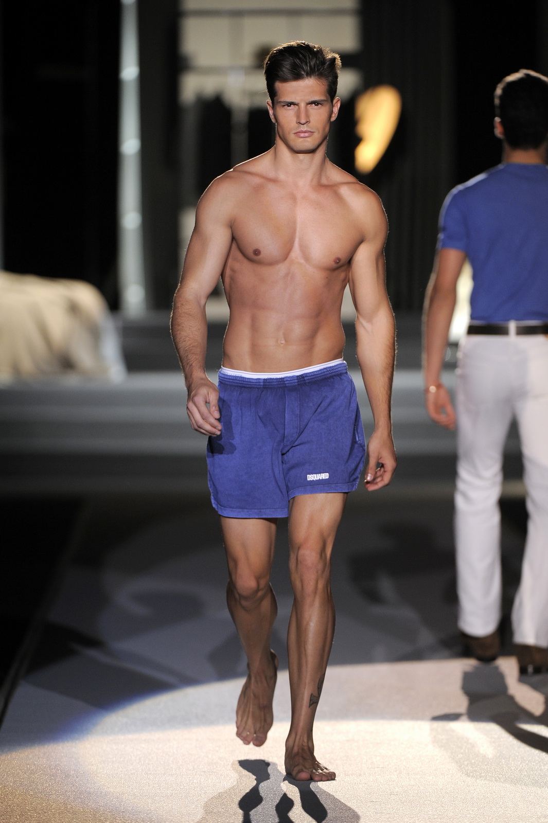 DSQUARED2 2011b(chng)DƬ