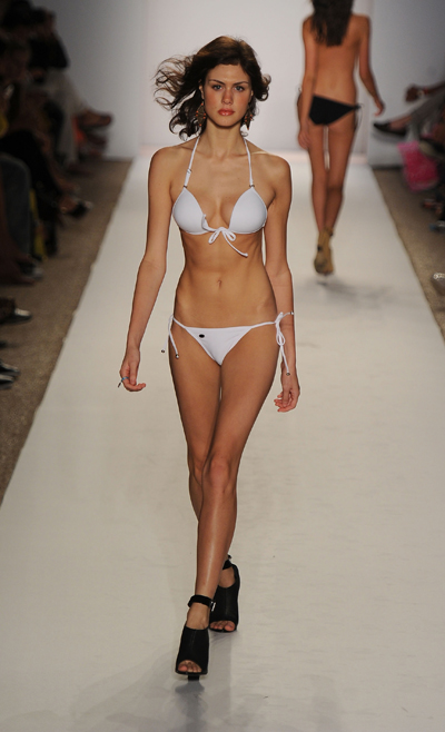 Perfect Tan Bikini 2012~ӾbDƬ