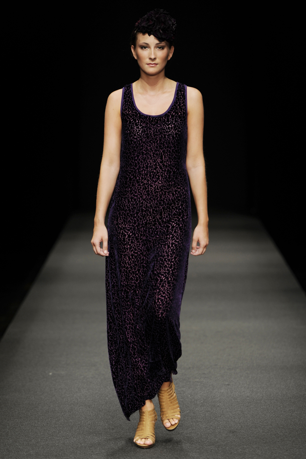 Nina Robenhagen 2012 籾DƬ