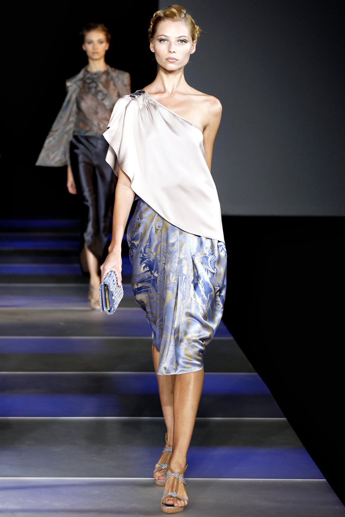 Giorgio Armani 2012DƬ
