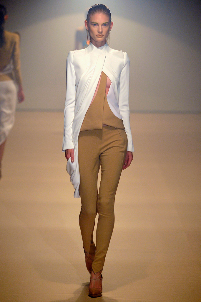Mugler 2012DƬ