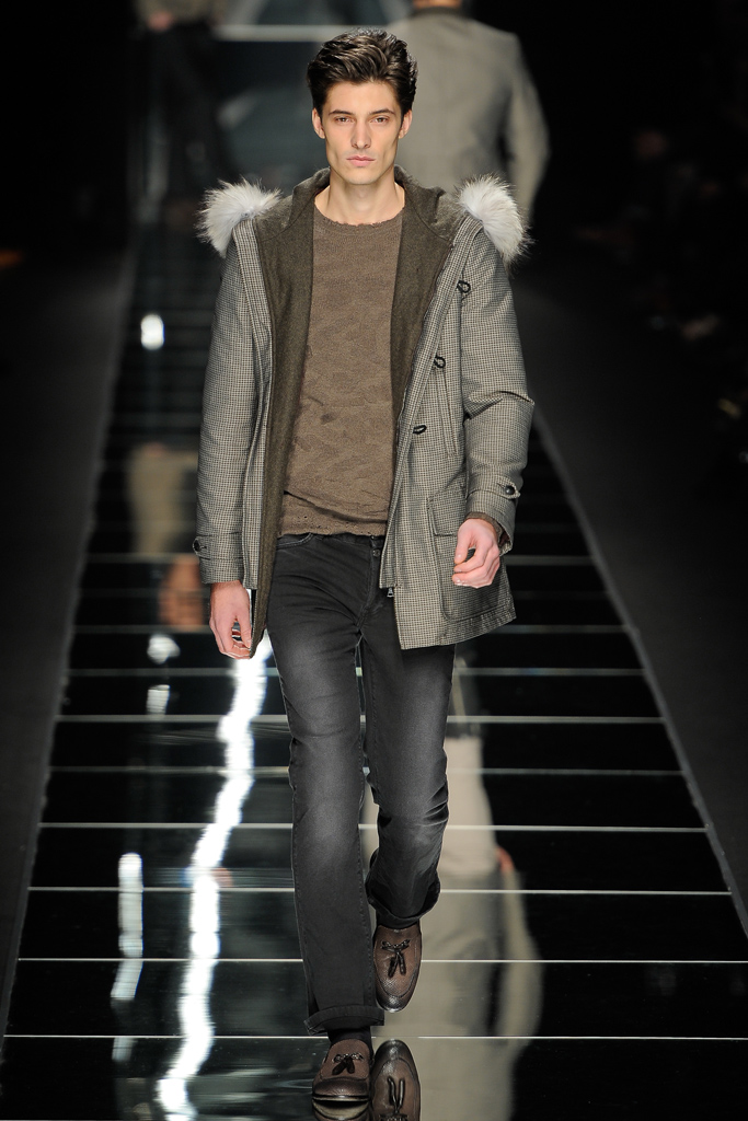 John Richmond 2012ﶬbDƬ