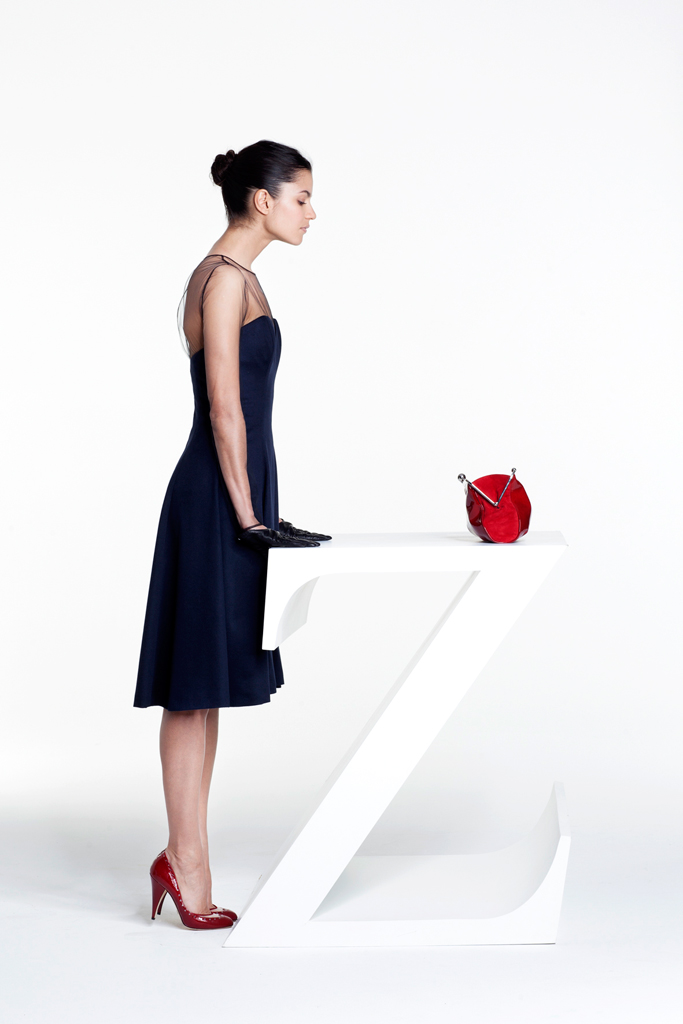 Azzaro 2012ϵиDƬ