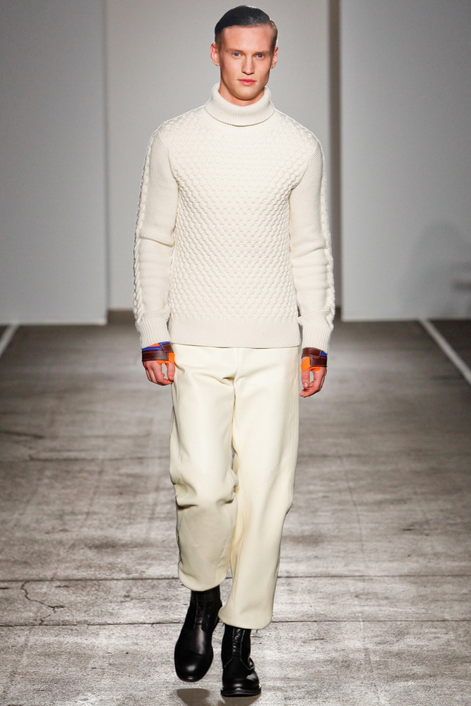 Tim Coppens 2012ﶬbDƬ